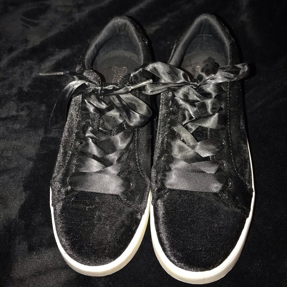 Black Velvet Platform Sneaker